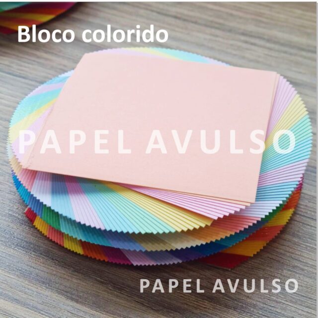 Bloco de anotações cores sortidas