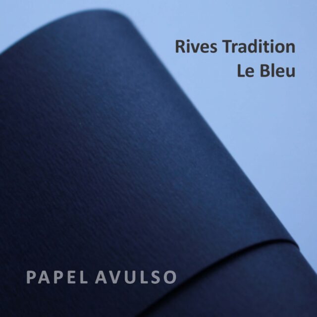 Papel Rives Tradition Le Bleu